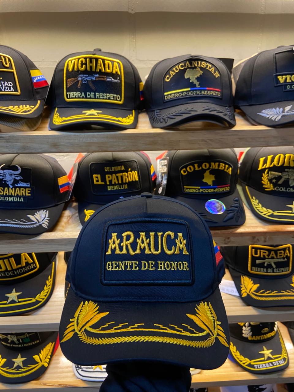 Miniatura 7 de Gorras Departamentales Col - REF: Huila